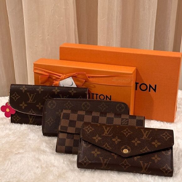 Welcome To My Luxury Closet✨ - Picture 5 of 12